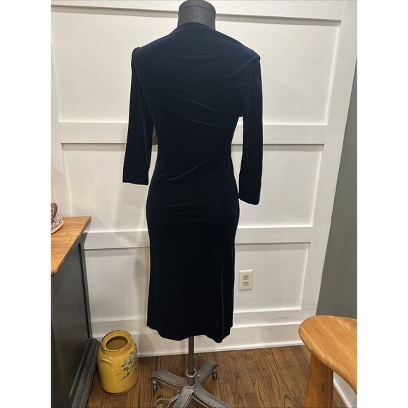 M W By Barbara Perlin Navy Velvet Young Ladies Dress, Size 16p - Picture 5 of 6